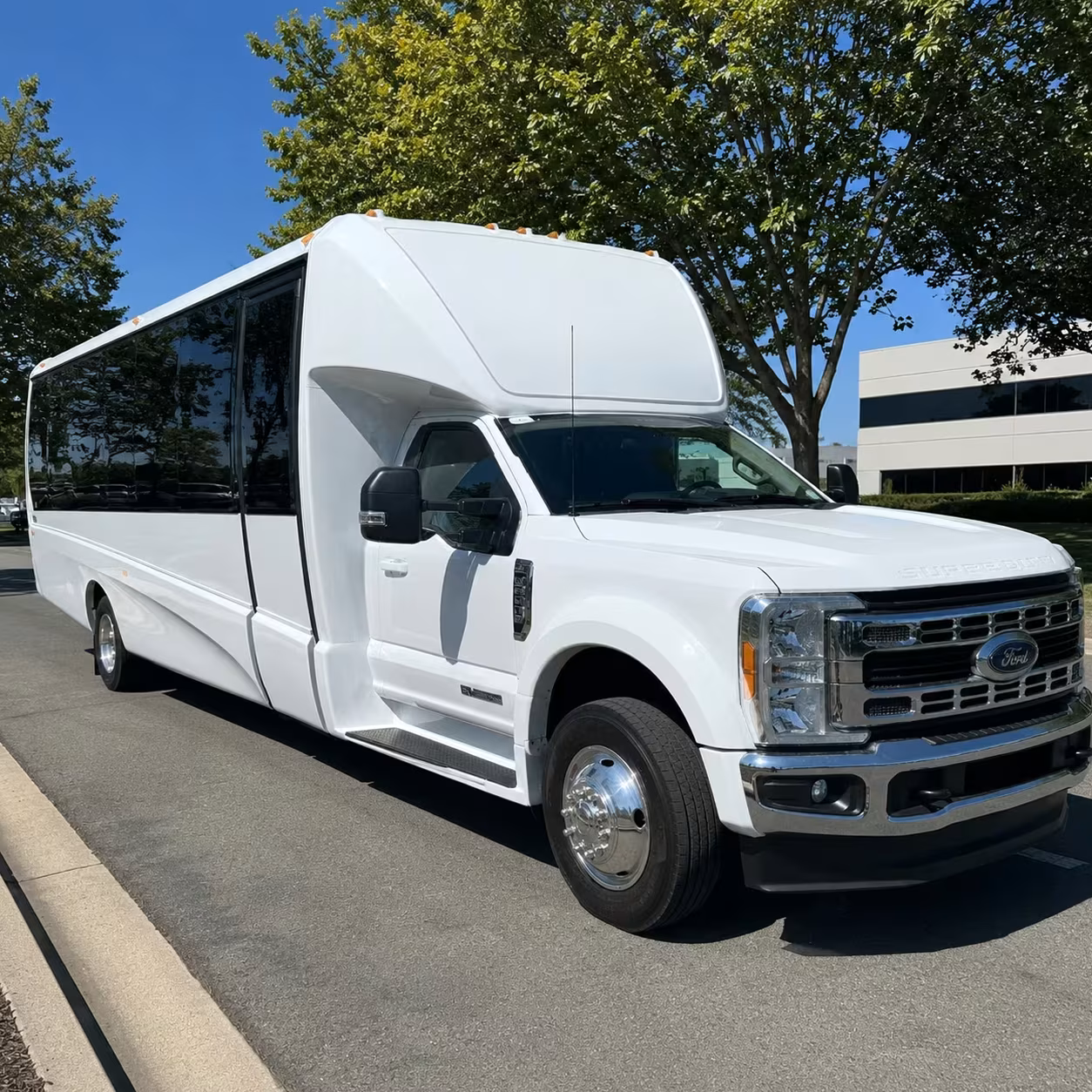 15 passenger minibus