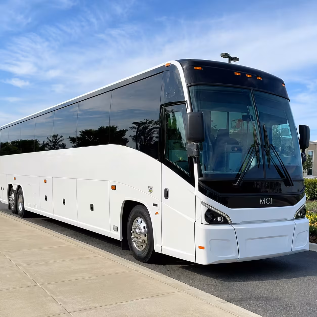 auburn charter bus rentals to sea airport for corporate teams