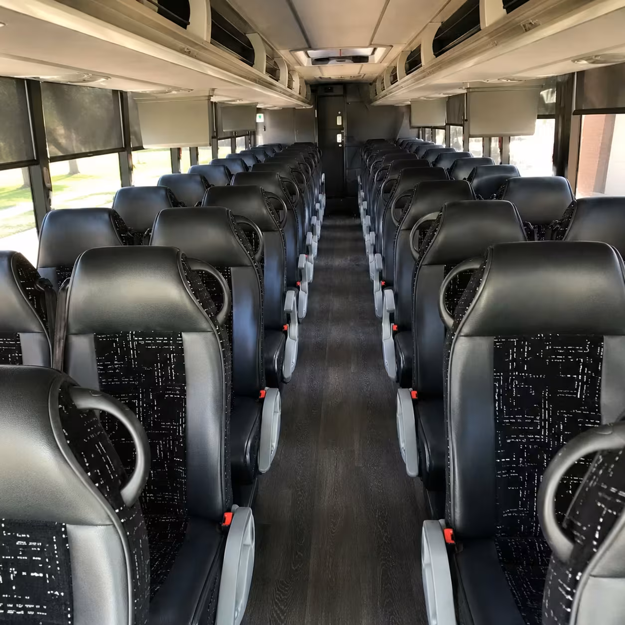 auburn school field trip and youth group charter buses