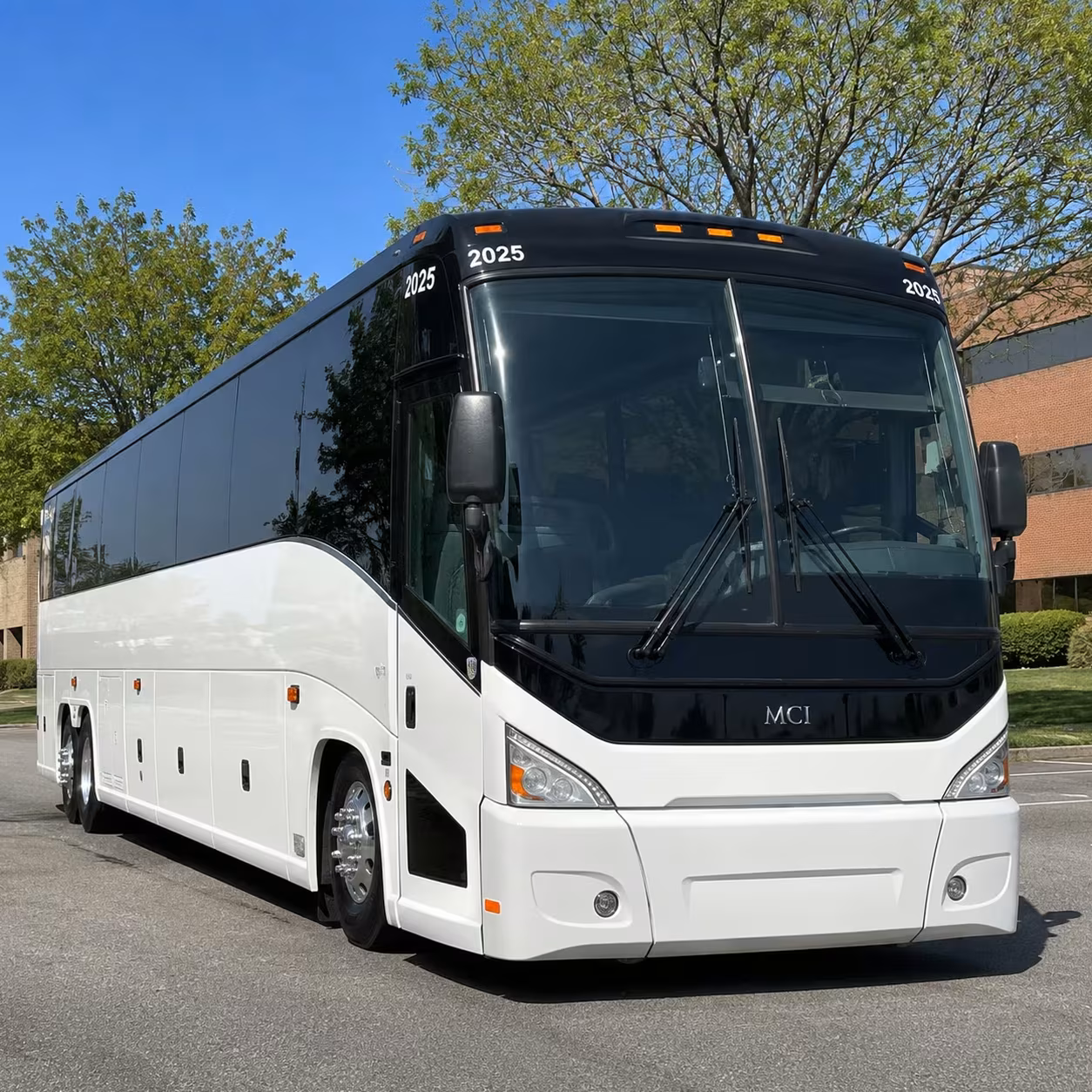 charter bus rentals for auburn employers and company events