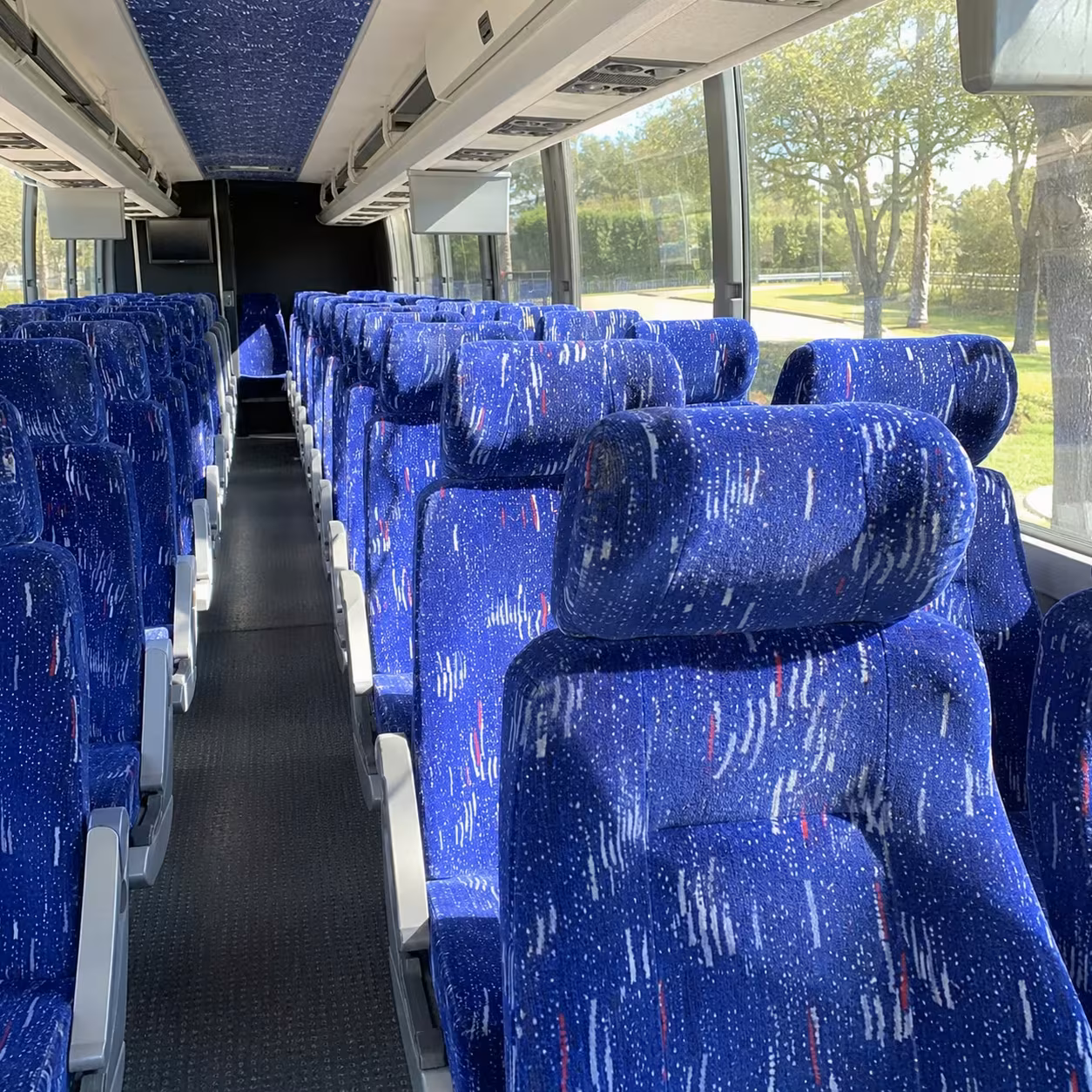 charter buses for auburn school groups visiting science and nature destinations
