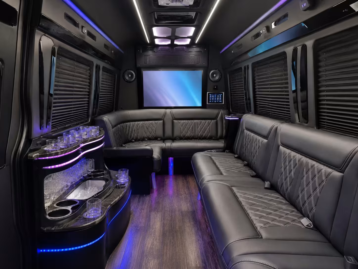 corporate airport transportation for auburn teams