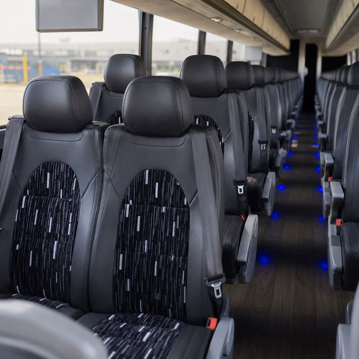 corporate charter bus rentals from auburn to seattle and bellevue