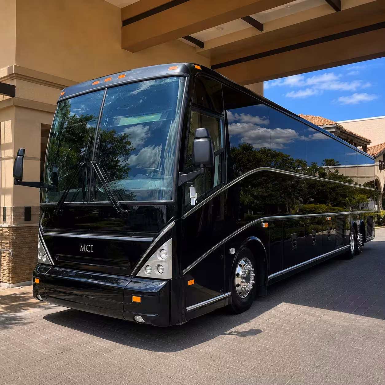 easily book auburn party bus rentals for prom and bachelorettes