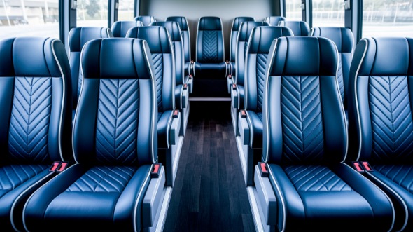 auburn 28 passenger minibus rental