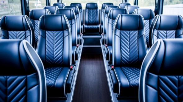 auburn 30 passenger minibus rental