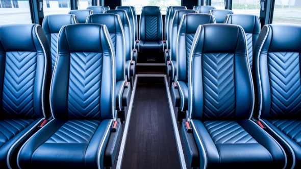 auburn 35 passenger minibus rental